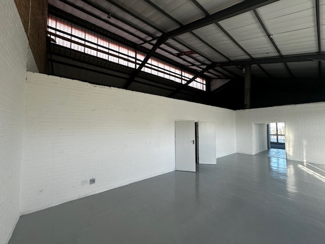 To Let Commercial Property for Rent in Maitland Western Cape